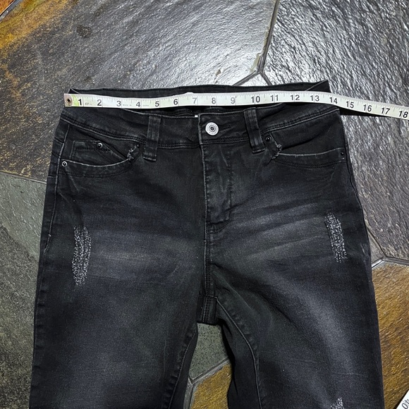 Royalty For Me black ankle jeans. Size 8. Preowned. - Picture 7 of 15